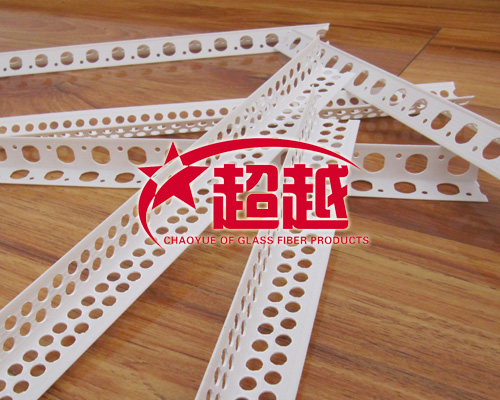 大白陰陽角廣泛適用于各種建筑工程，可隨主體工程同步施工，簡化施工程序，降低工程成本，加快施工速度，提高工程質(zhì)量，保持墻角的長期美觀而不被破壞。